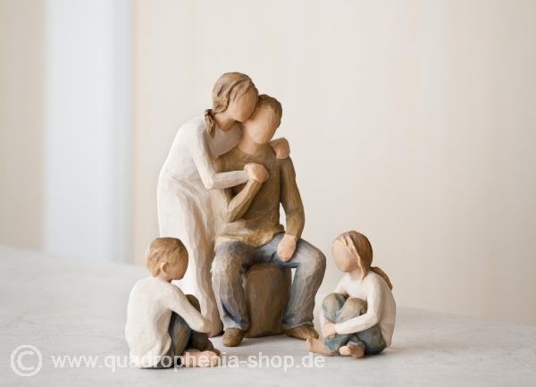 Willow Tree Vater Mutter Zwei Kinder Familie 1